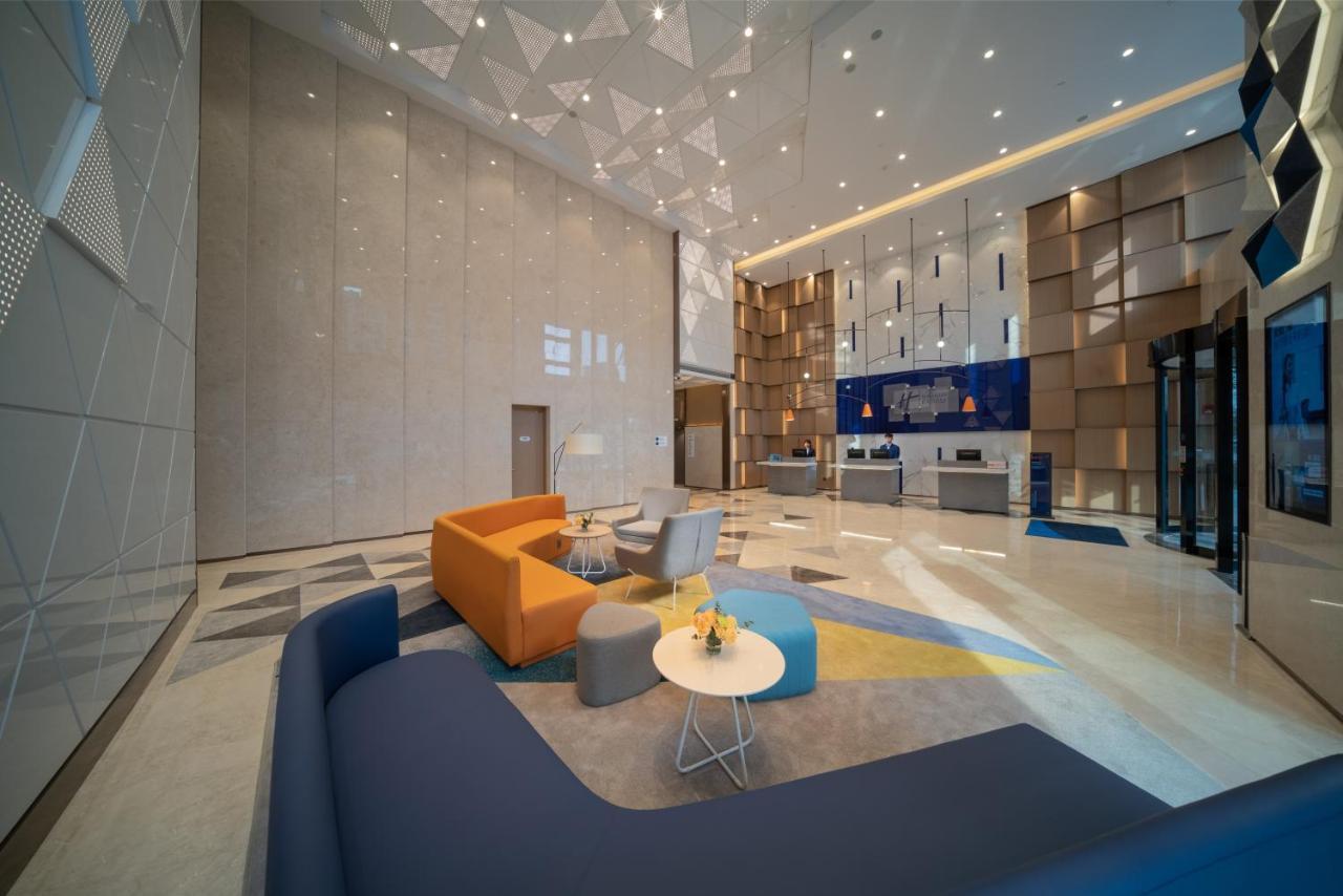 Holiday Inn Express Shanghai Huijin By Ihg מראה חיצוני תמונה